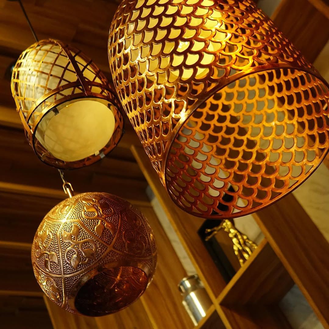 Lampu Gantung Hotel MaxOne