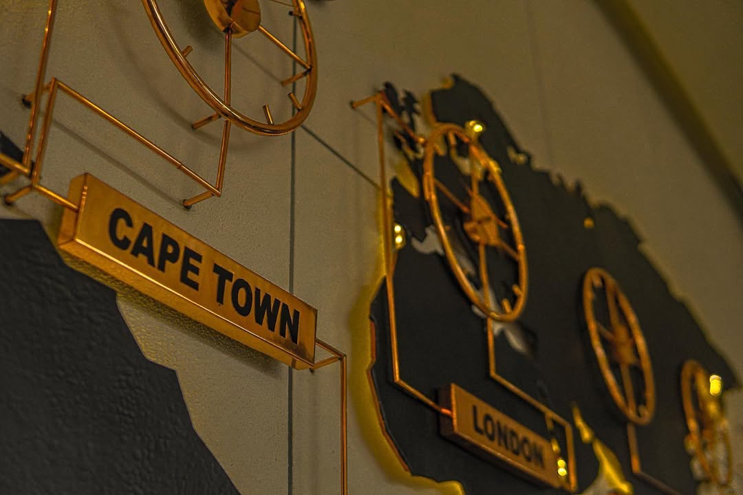 Wall Decor Hotel Maxone Boyolali